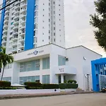 Hermoso, Central Y Comodo Apartamento En Santa Marta.